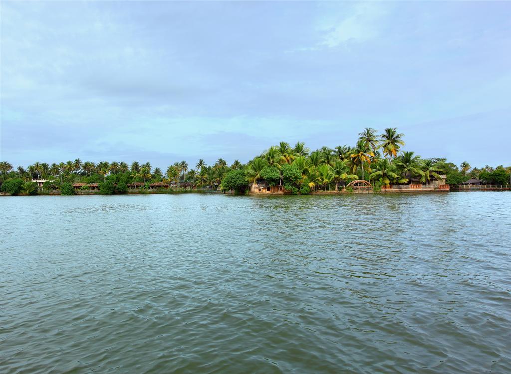 Cherai Beach Resorts Luaran gambar